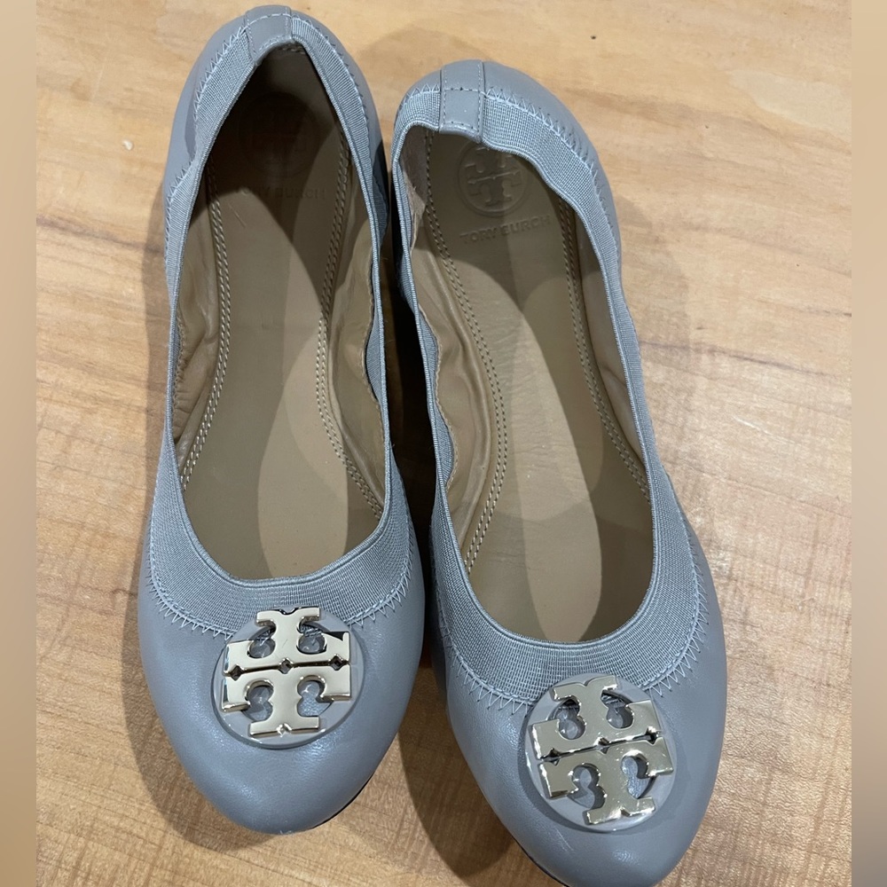 Tory Burch Caroline Flat
